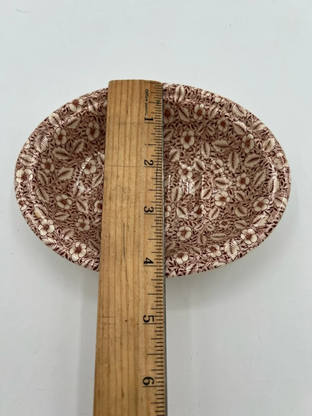 Vintage Masons Wedgewood Crabtree and Evelyn red/brown floral soap dish